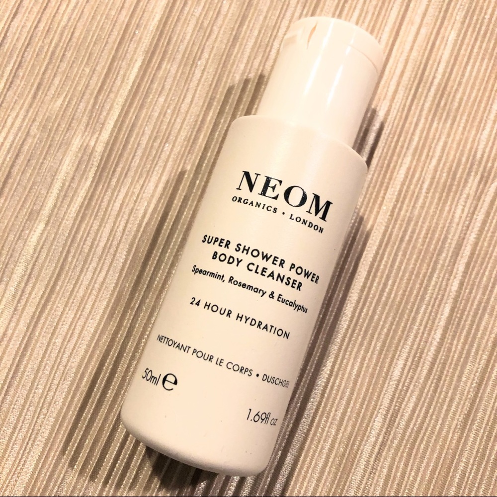 NEOM SUPER SHOWER POWER BODY CLEANSER